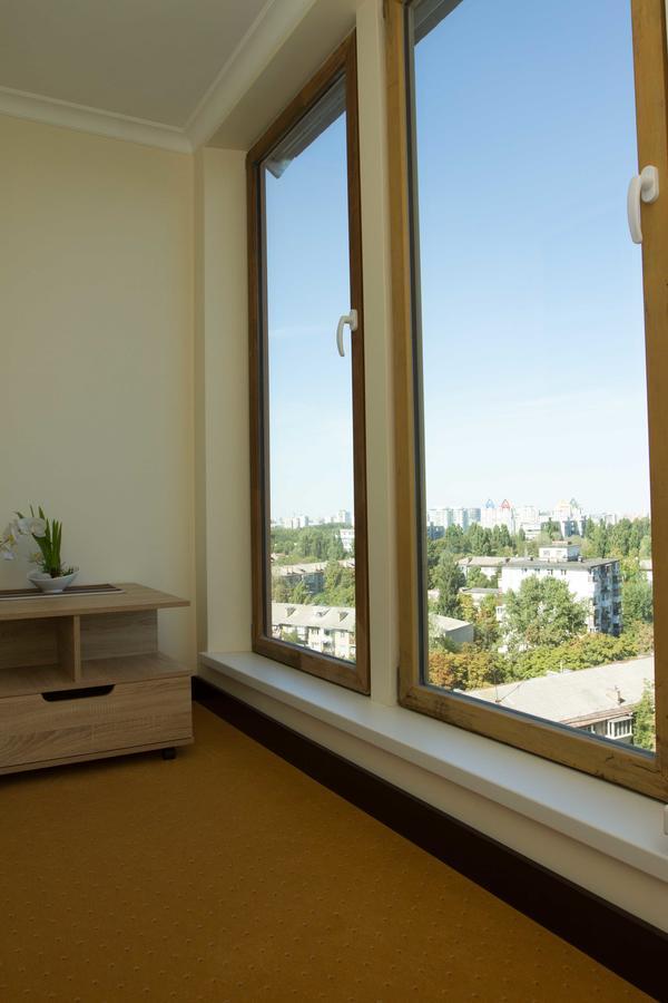 Aparthotel On Klinichna St. Kyjev Exteriér fotografie