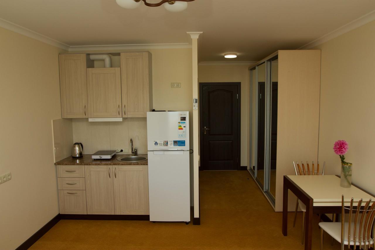 Aparthotel On Klinichna St. Kyjev Exteriér fotografie
